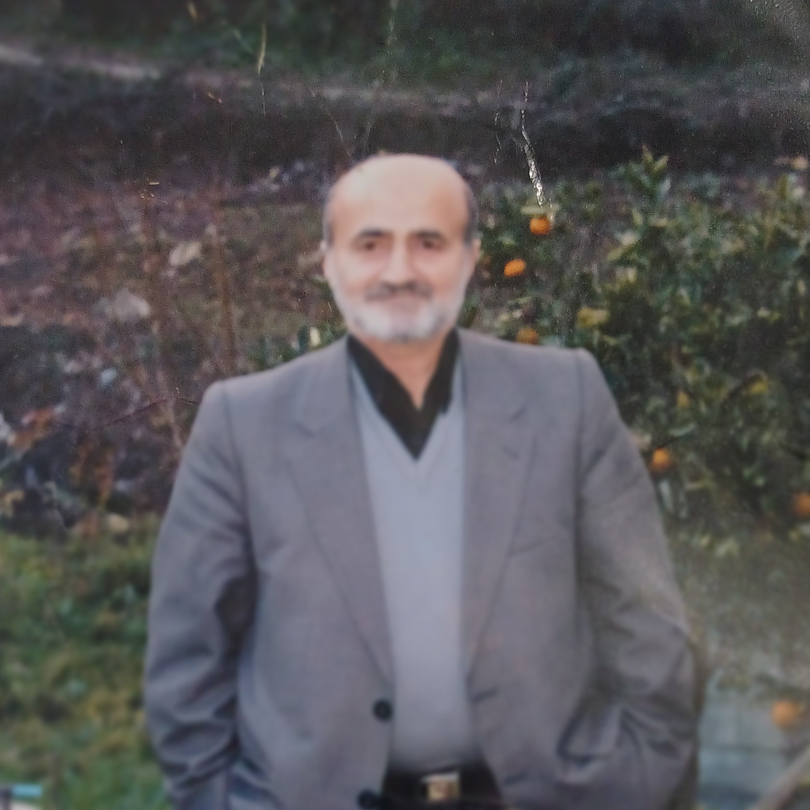 عکس مرحوم / مرحومه منوچهر احمدی زیرآبی